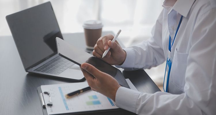 ESG-Regulierungen 2025: Weniger Bürokratie oder neue Hürden? ESG-Regulierungen 2025: Weniger Bürokratie oder neue Hürden?